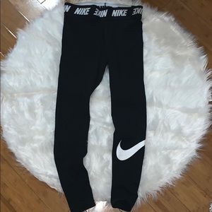 Black nike leggings size M